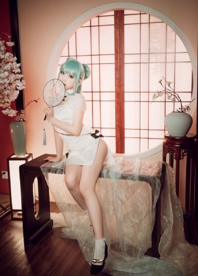 ANGELINA全集在线播放_1080全集在线观看
